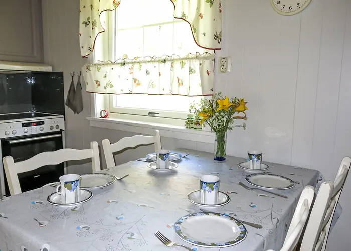 Semesterbostad Knatten By Interhome